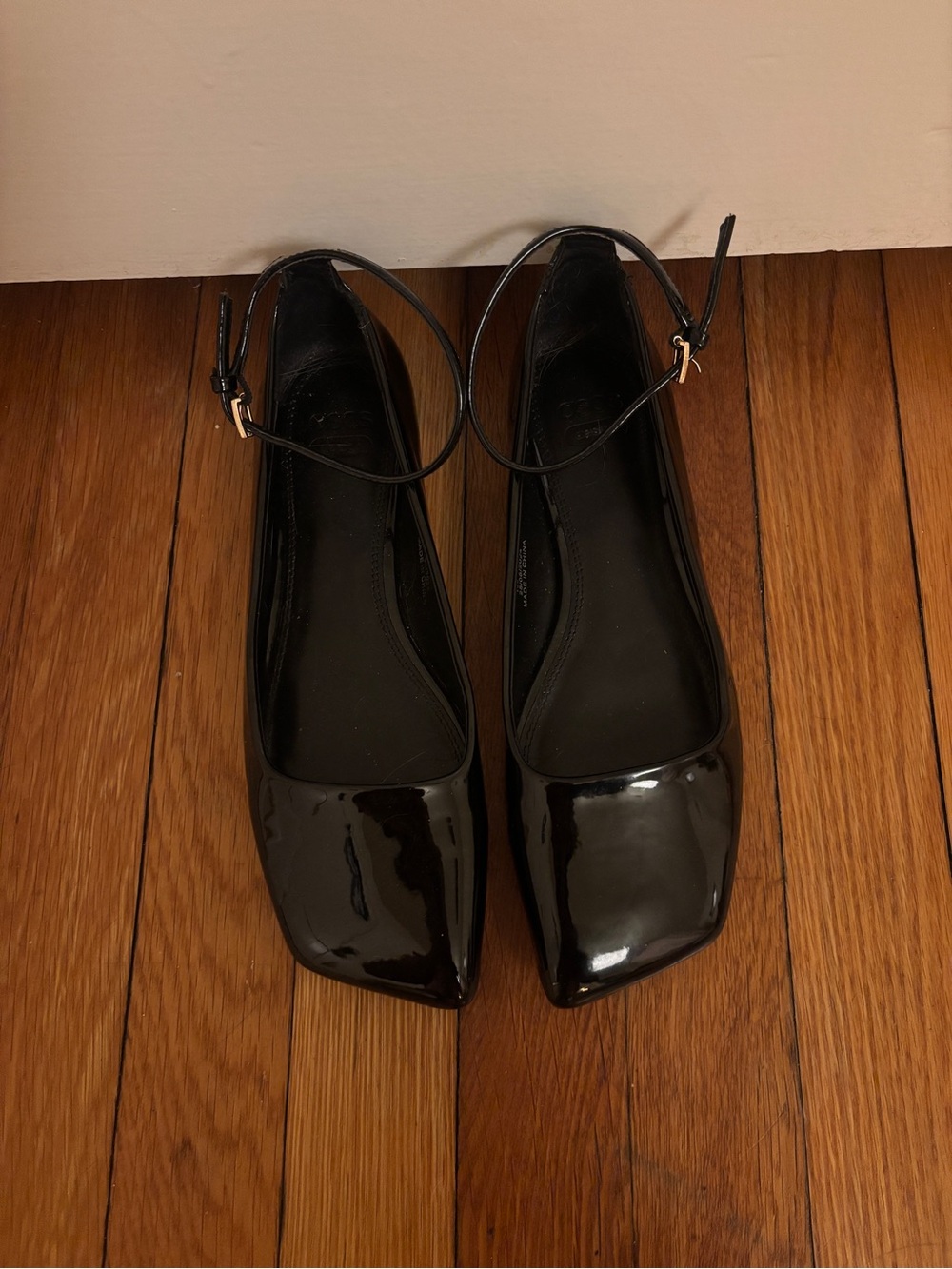 Avant garde Black Patent Ankle-Strap Women’s Pumps